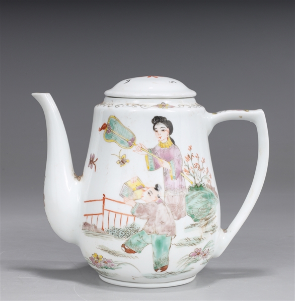 Chinese Decorated Enameled Porcelain Covered Teapot