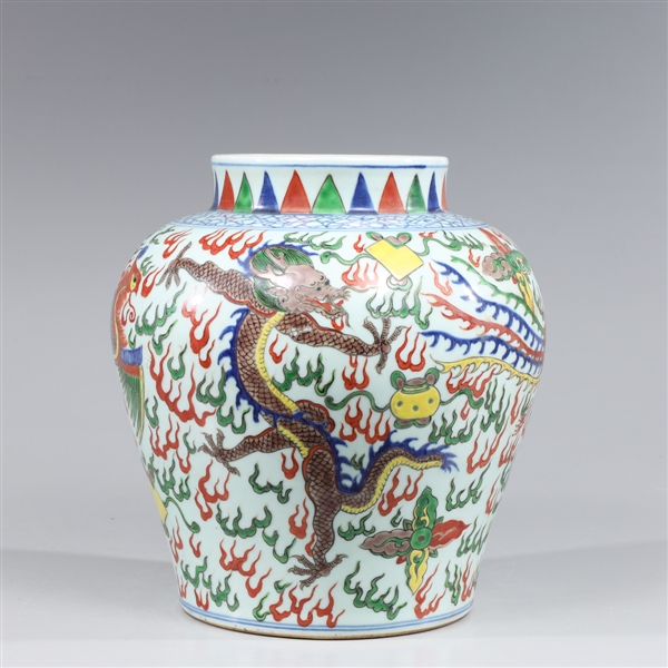 Chinese Wucai Porcelain Dragon & Phoenix Jar