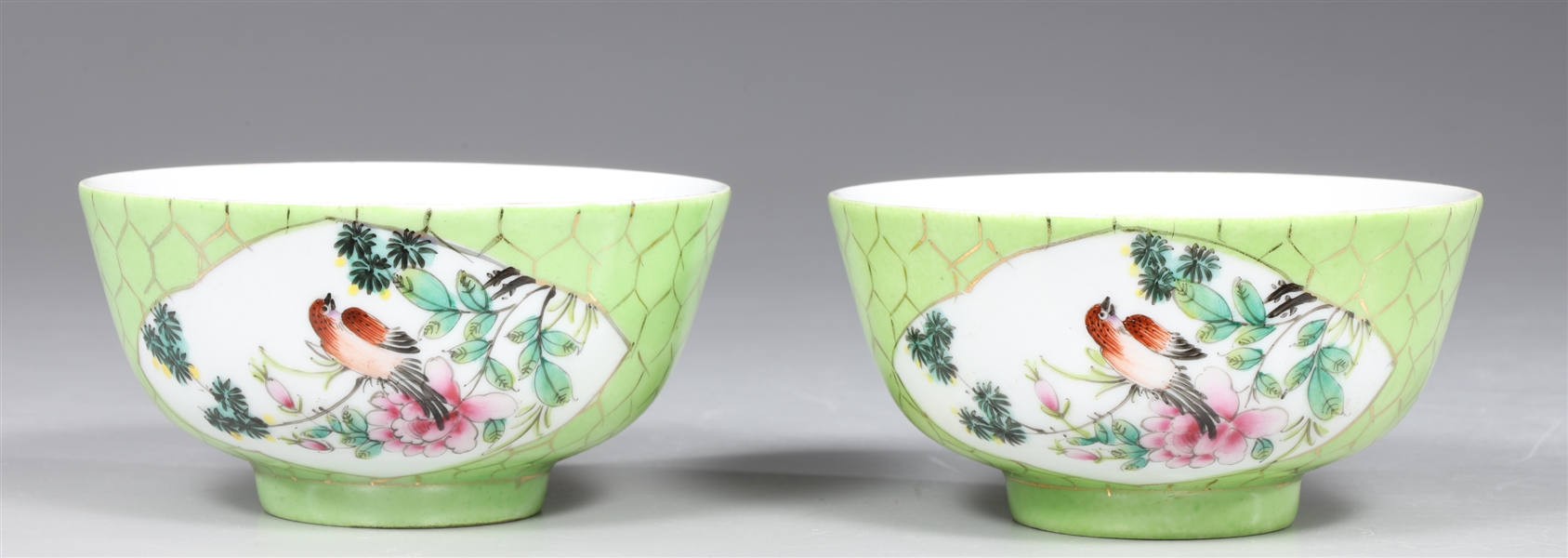 Pair Chinese Porcelain Bowls